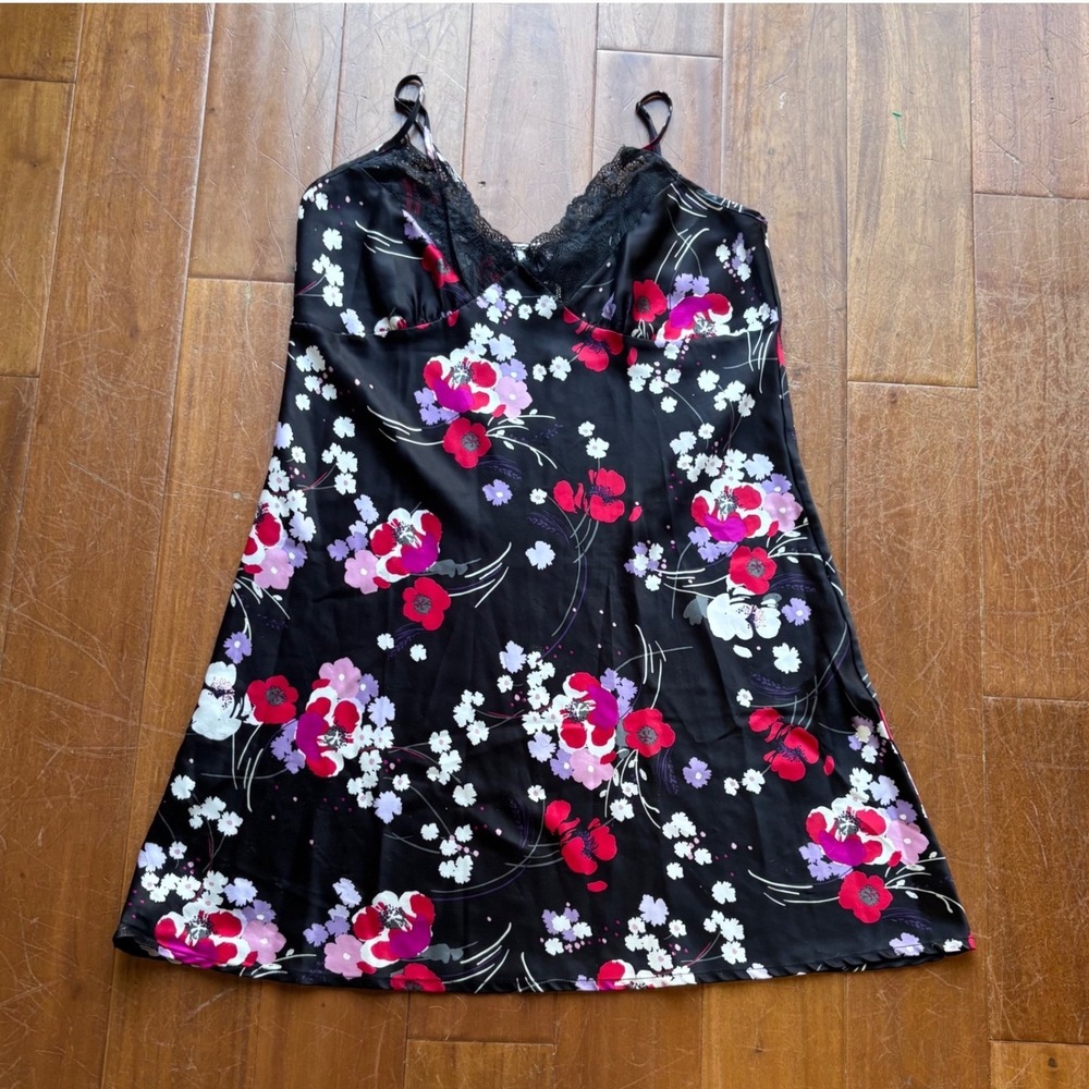 Y2K|Fairy Grunge|Black Floral Lingerie Slip|‎ Large